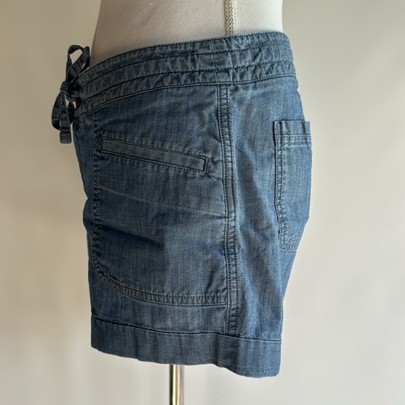 The North Face Chambray Shorts - sz 4 - Picture 5 of 7